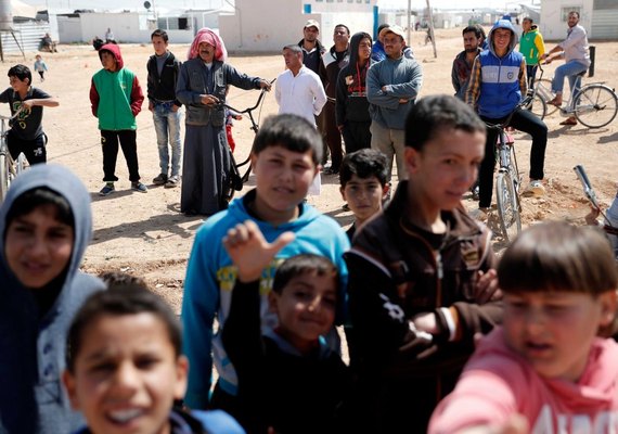 Número de refugiados sírios supera 5 milhões, após seis anos de conflito