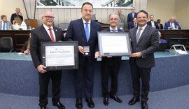 Presidente da AMB é agraciado com a comenda Tavares Bastos e o título de Cidadão Honorário