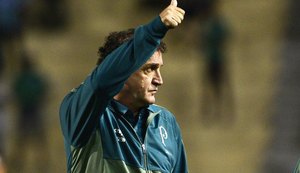 Cuca cita salvação do Flu em 2009 para crer em título do Palmeiras