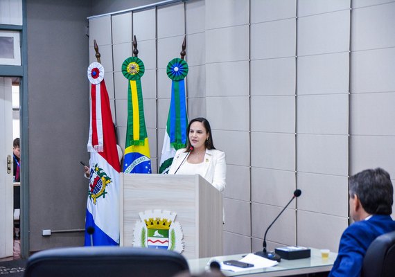 Vereadora apresenta emendas ao PLDO e destaca ações prioritárias
