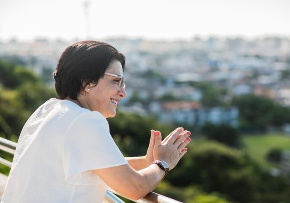 Professora lança pré-candidatura à Câmara Federal