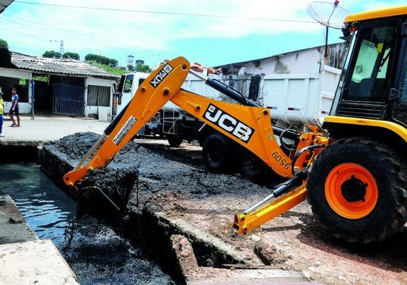 Prefeitura intensifica limpeza e manutenção de galerias