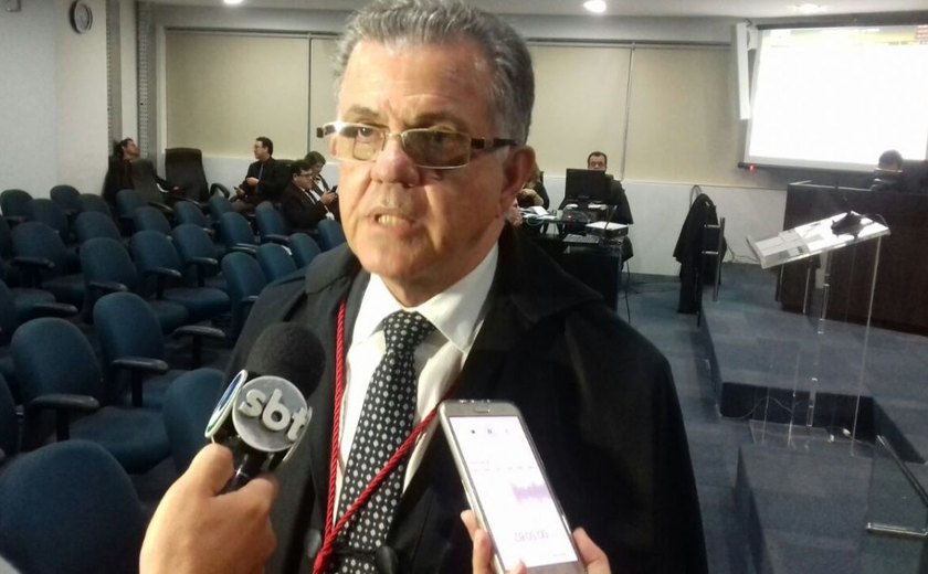 Presidente do TRE-AL classifica eleição em Maceió como tranquila