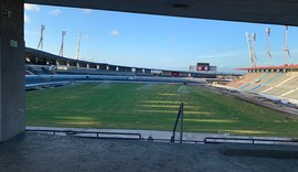 Recuperação do gramado do Estádio Rei Pelé entra na reta final
