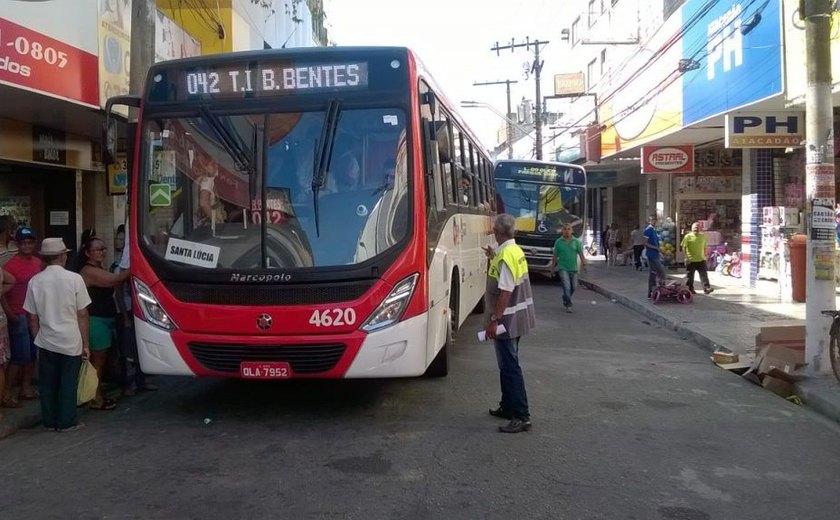 Veja como fazer para denunciar irregularidades nos ônibus em Maceió