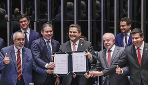 Congresso promulga emenda do fim da 6x1; escala 5x2 começa em 60 dias