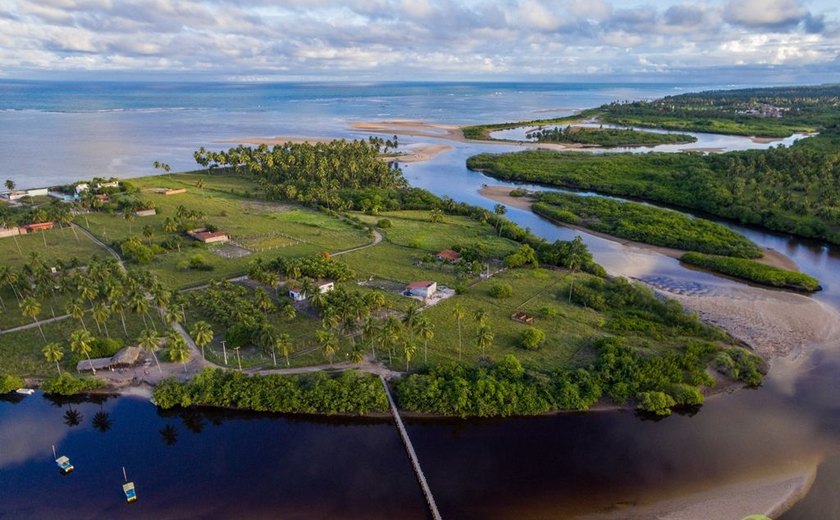 Quatro praias estão impróprias para banho no Litoral Norte de Alagoas