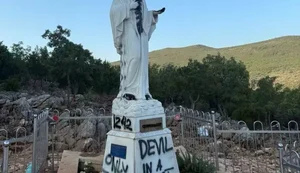 Vândalos profanam estátuas de Nossa Senhora em Medjugorje