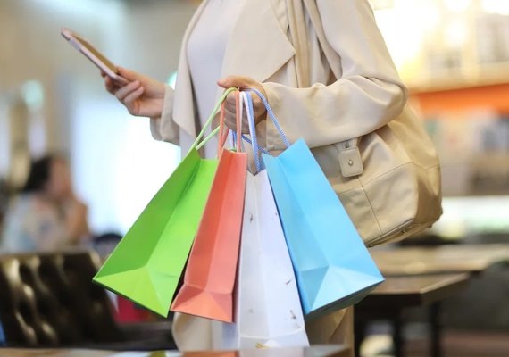 Comissão de Direitos do Consumidor alerta para cuidados durante o Dia do Cliente