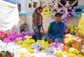 Semsc abre inscrições para ambulantes venderem flores nos cemitérios de Maceió