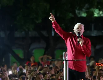 Lula propõe criar Ministério da Segurança e aumento real do mínimo
