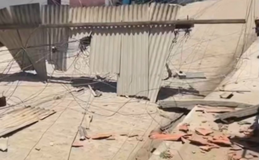 Forte ventania provoca destruição em Craíbas