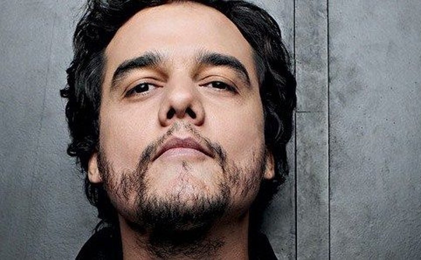 Wagner Moura passa por cirurgia de catarata no Rio de Janeiro, diz colunista