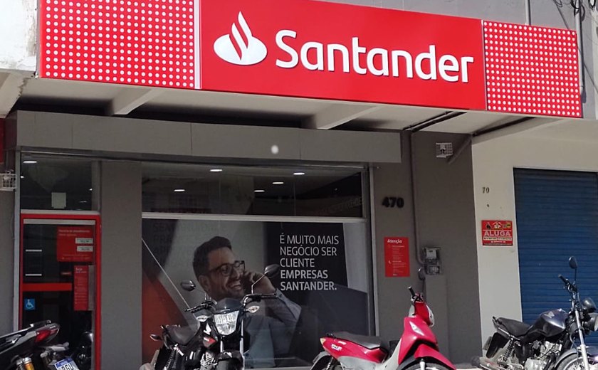 Santander acelera ritmo de inaugurações de agências em Alagoas