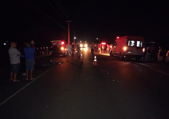 Colisão frontal entre duas motos deixa dois homens mortos em Limoeiro de Anadia