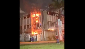 PF vai investigar incêndio na Universidade Federal de Pernambuco