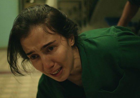 Em 'Sob Pressão', Carolina perde o bebê e fica entre a vida e a morte