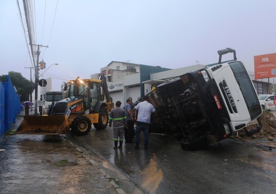 Chuvas voltam a castigar Alagoas