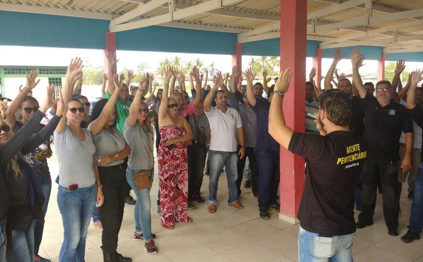 Agentes penitenciários paralisam atividade neste fim de semana por 48h