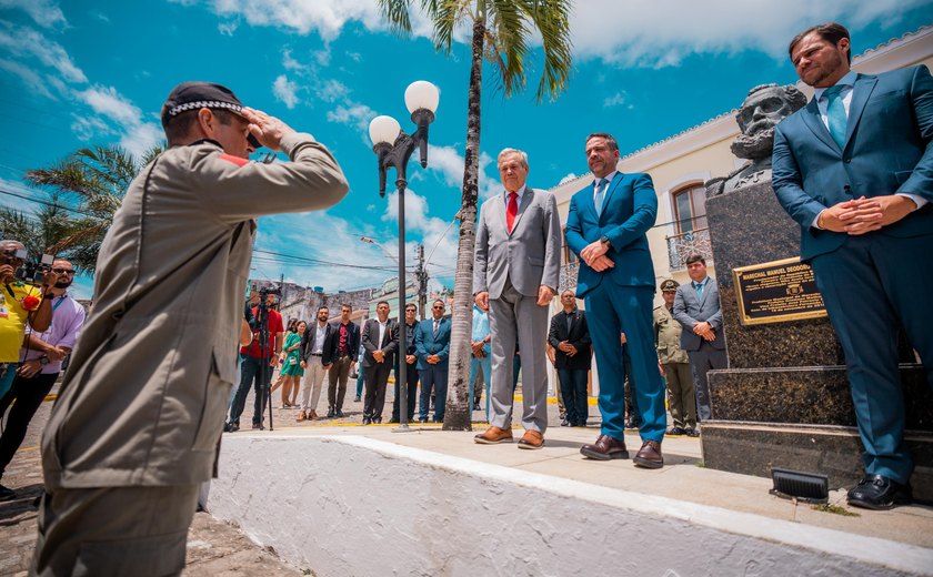 Em dia festivo, Marechal Deodoro se torna mais uma vez sede do Governo de Alagoas