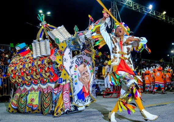 Grupo especial encerra o 27º Festival de Bumba Meu Boi