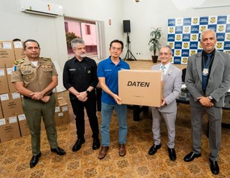 Vídeo: Governador em exercício Fábio Bittencourt entrega novos computadores à Polícia Científica