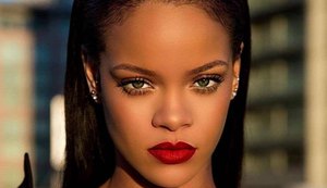 Rihanna dá à luz pela segunda vez e bebê é uma menina