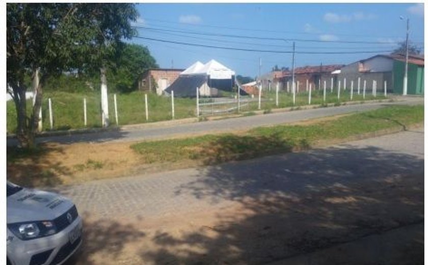 Órgãos municipais fazem vistoria em terreno no Benedito Bentes