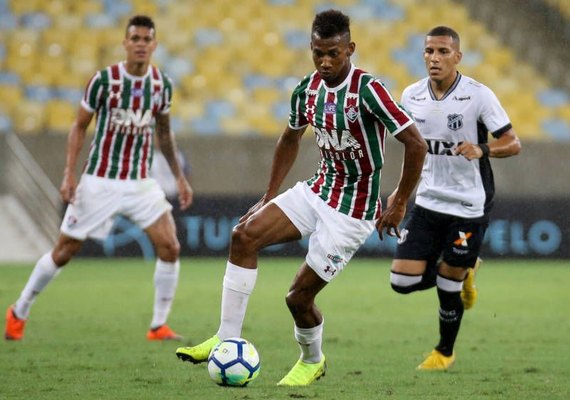 Fluminense e Ceará empatam e seguem ameaçados