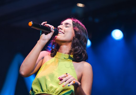 Divina Supernova e Duda Maia abrilhantam noite do Prêmio Homens e Mulheres de Sucesso