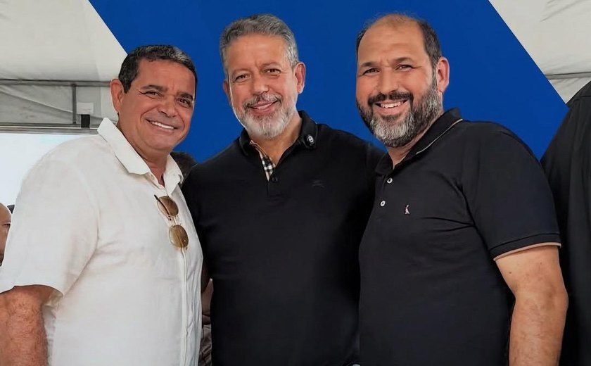 Francis Correia e Márcio Lima mobilizam 'Time de Santa Luzia' em grande caminhada no feriado da Emancipação Política