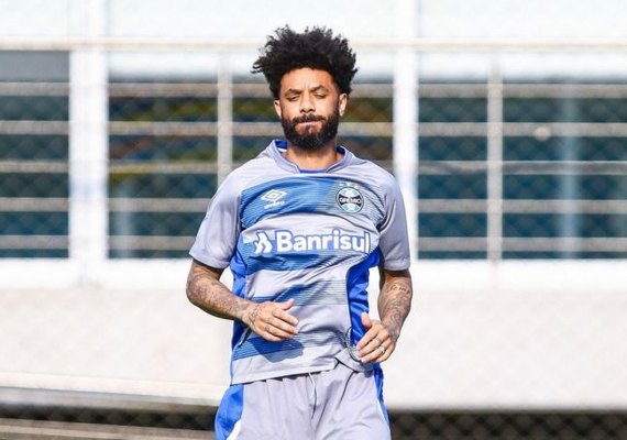 Nome de Cristian sai no BID e ele está liberado para estrear pelo Grêmio