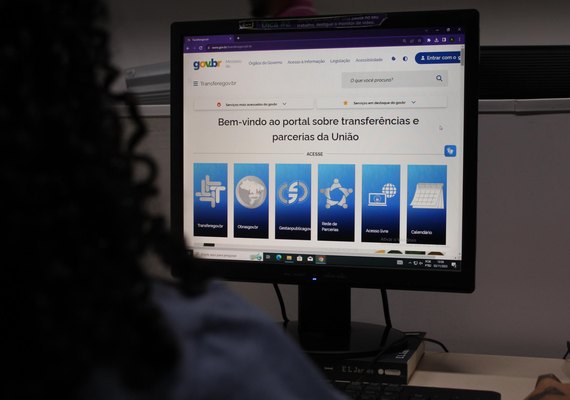 Seplag e Caixa promovem capacitação voltada para contratos e repasses de recursos