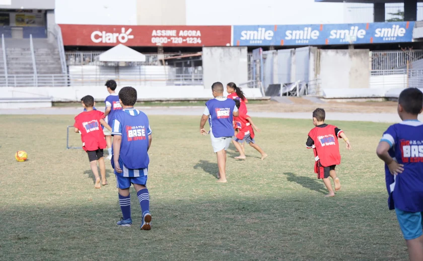 Jogando pela paz: iniciativa do MPAL promove tarde de lazer para filhos de torcedores do CSA e CRB