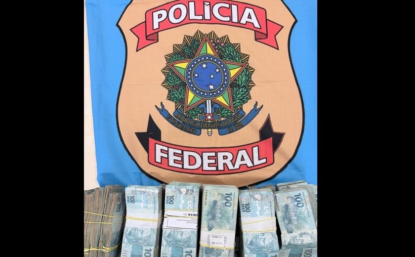 Polícia Federal apreende R$ 590 mil em investigação sobre crimes eleitorais em Maceió