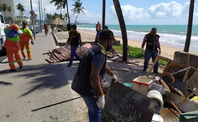 Convívio Social derruba barracas abandonadas na orla de Cruz das Almas