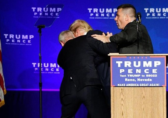 Trump é retirado às pressas de comício em Nevada
