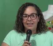 Luciana Almeida costura memórias e futuro com as mulheres de Capela