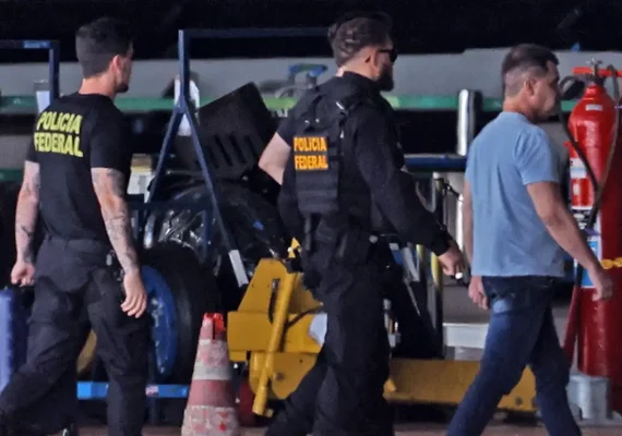 Silvinei Vasques chega a Brasília e ficará preso na Papuda