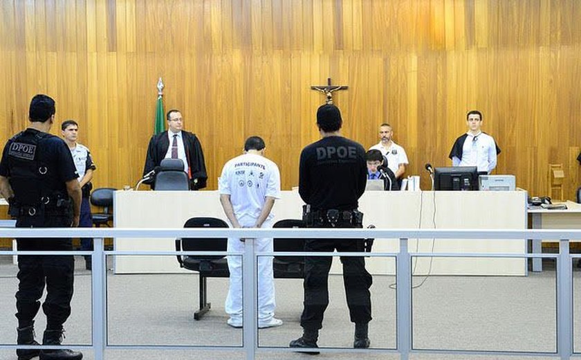 Por pressão do crime organizado, processos de júri popular mudam de comarca