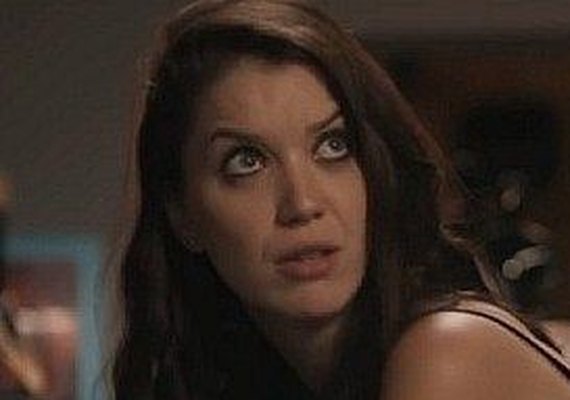 'Rock Story': Vem por aí! Vingativa, Lorena seduz bandido para matar Alex