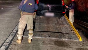 PRF recupera em Joaquim Gomes veículo roubado no ano passado