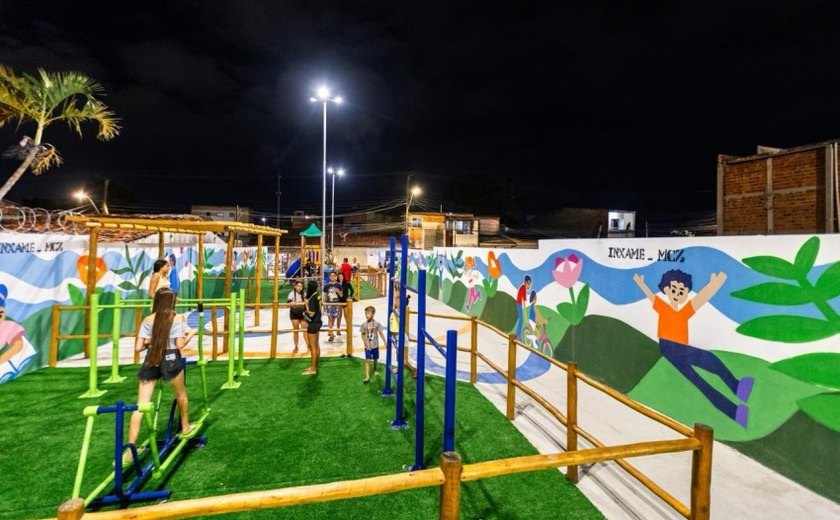 JHC inaugura praça no Novo Mundo e amplia infraestrutura de lazer em Maceió