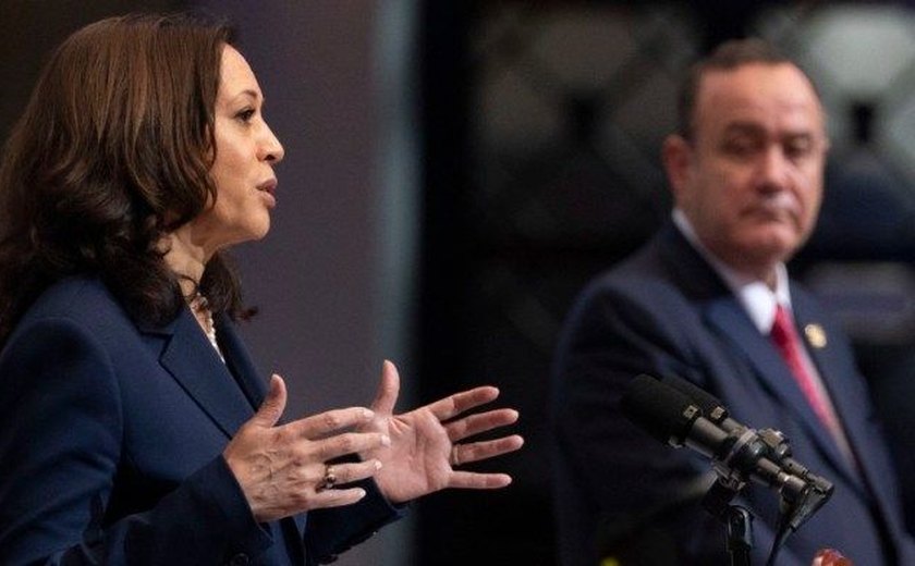 Kamala Harris diz a imigrantes da América Central: 'não venham'