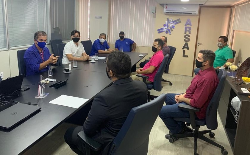 Deputado Marcelo Beltrão solicita linha de crédito para taxistas intermunicipais