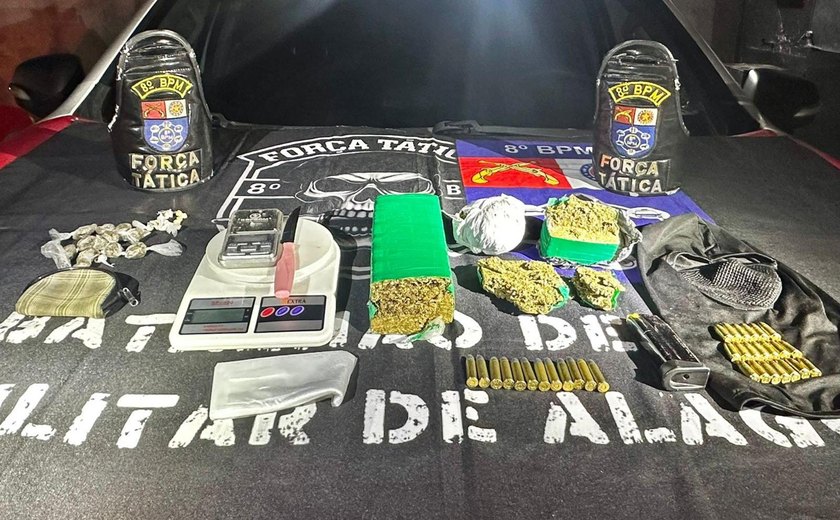 PM contabiliza mais de 52 quilos de drogas e 24 armas de fogo apreendidos em uma semana