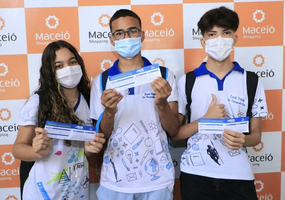 Governo desobriga uso de máscaras nas escolas estaduais de Alagoas