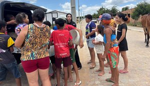 PC/AL promove ação solidária em comemoração ao Dia das Crianças no Sertão