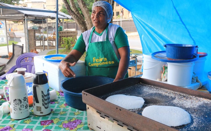 Feira Camponesa vende produtos da Reforma Agrária na Serraria