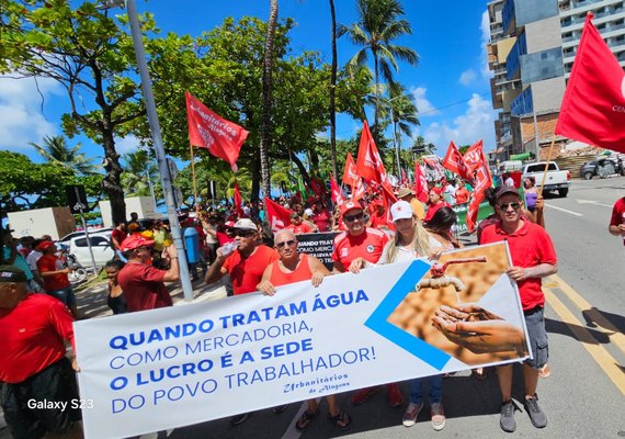 Urbanitários defendem os serviços públicos no dia do trabalhador